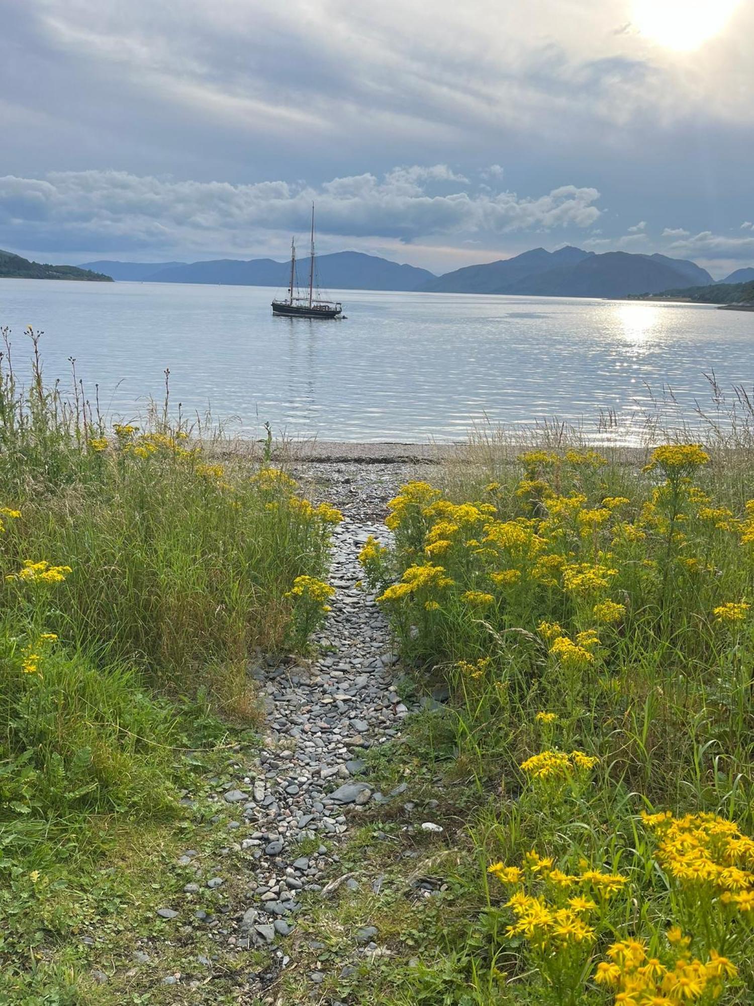 View Of The Mountain Apartment North Ballachulish ภายนอก รูปภาพ